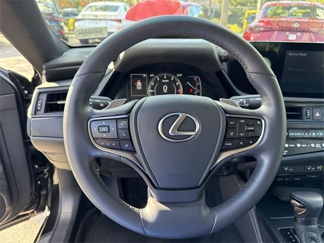 used 2022 Lexus ES 350 car, priced at $36,898