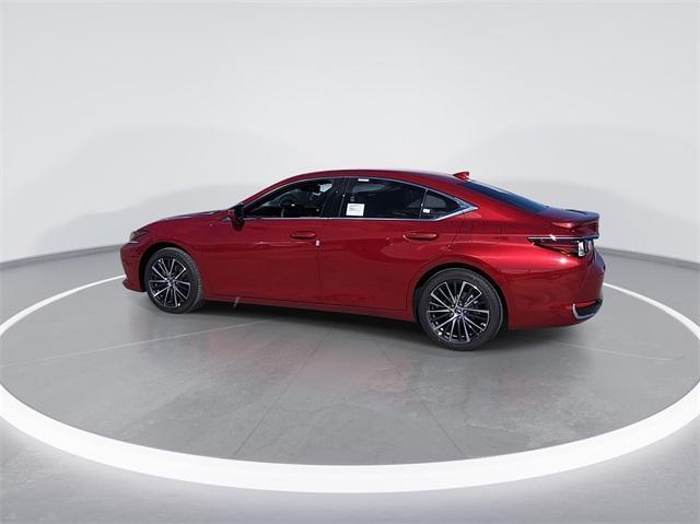 new 2025 Lexus ES 300h car, priced at $50,694