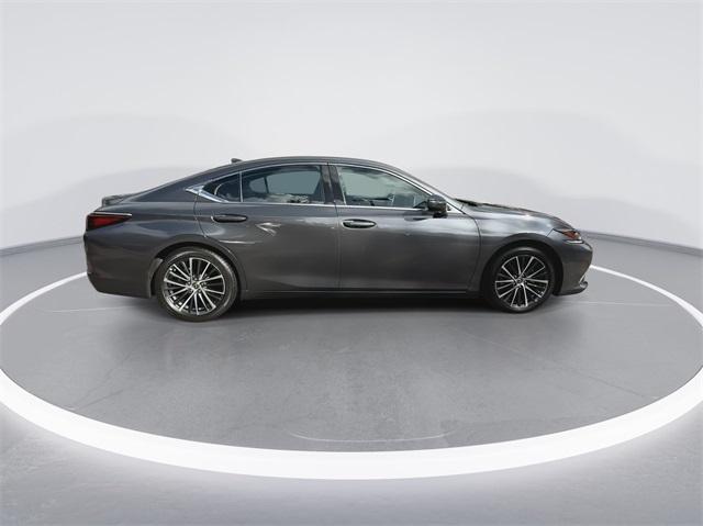 used 2022 Lexus ES 350 car, priced at $35,898