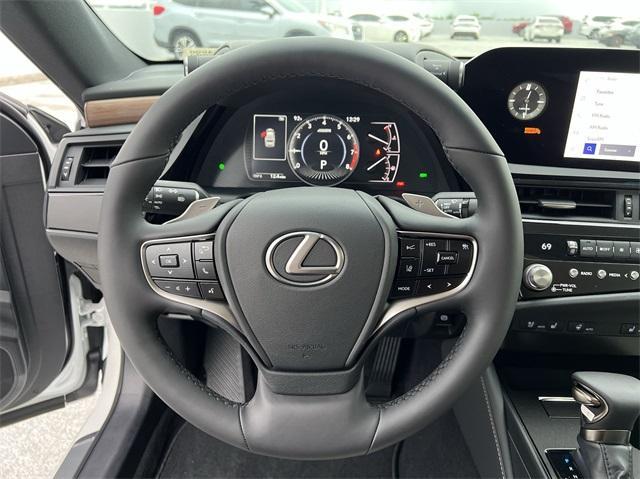 new 2024 Lexus ES 350 car, priced at $48,190