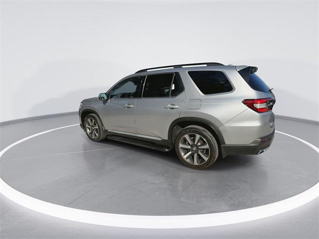used 2023 Honda Pilot car, priced at $41,498