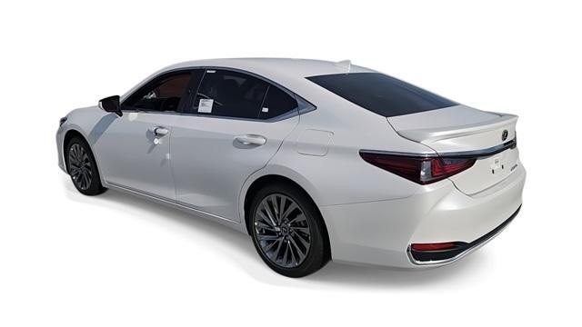 new 2024 Lexus ES 300h car, priced at $54,400