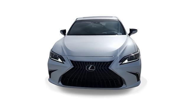 new 2024 Lexus ES 300h car, priced at $54,400