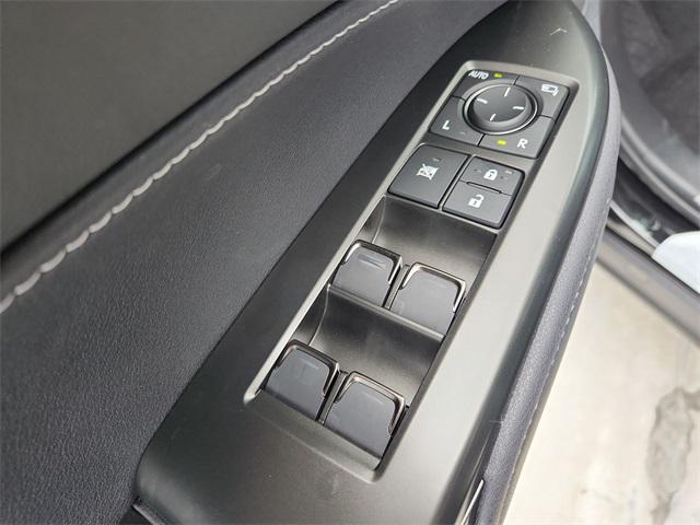 new 2025 Lexus NX 250 car, priced at $43,075