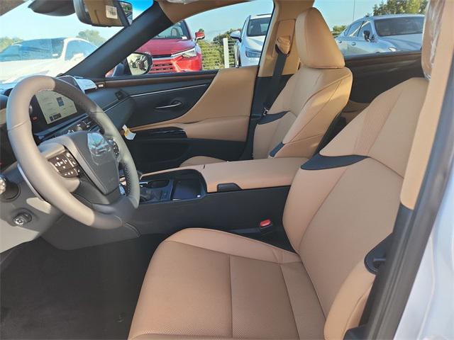 new 2025 Lexus ES 350 car, priced at $49,084