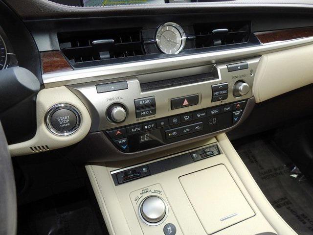 used 2016 Lexus ES 350 car, priced at $17,998