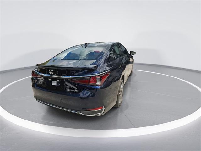 used 2025 Lexus ES 300h car, priced at $51,998