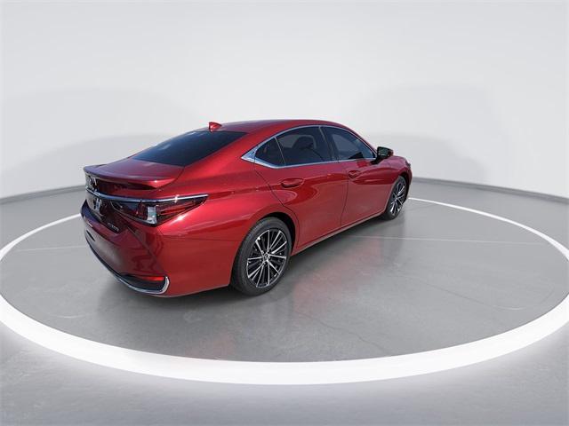 new 2025 Lexus ES 300h car, priced at $50,694