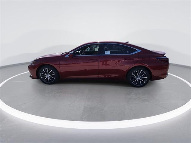 new 2025 Lexus ES 300h car, priced at $50,694