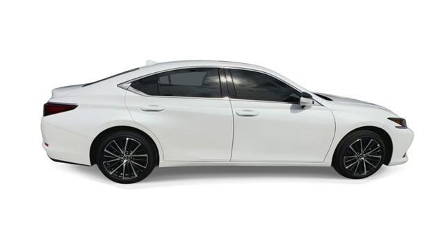 new 2024 Lexus ES 350 car, priced at $48,505