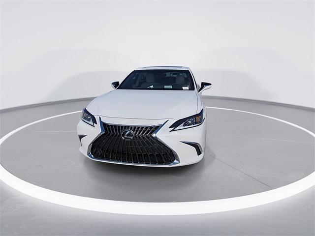 new 2025 Lexus ES 350 car, priced at $48,534
