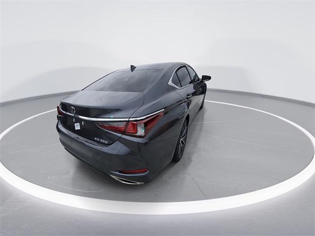 new 2025 Lexus ES 350 car, priced at $48,864