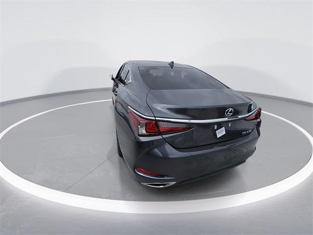 new 2025 Lexus ES 350 car, priced at $48,864