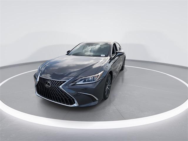 new 2025 Lexus ES 350 car, priced at $48,754