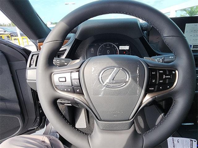 new 2025 Lexus ES 350 car, priced at $48,534