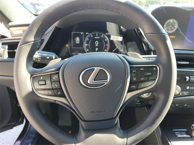 new 2024 Lexus ES 350 car, priced at $47,455