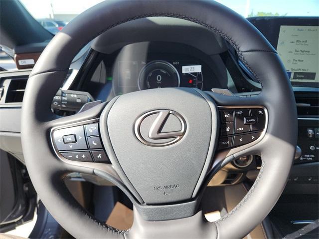 new 2025 Lexus ES 300h car, priced at $51,194