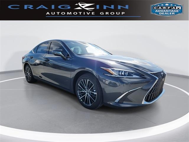 new 2025 Lexus ES 300h car, priced at $51,194