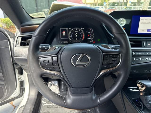 used 2023 Lexus ES 350 car, priced at $36,898