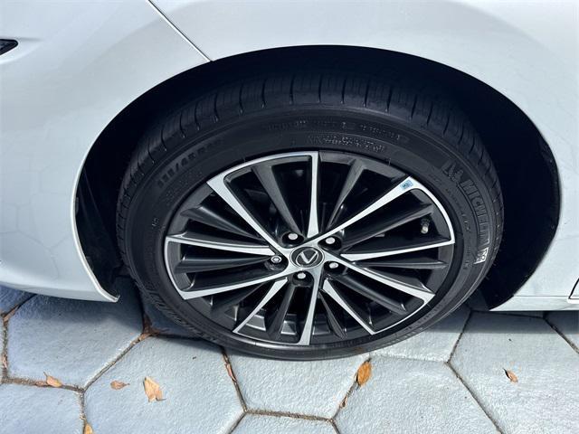used 2023 Lexus ES 350 car, priced at $36,898