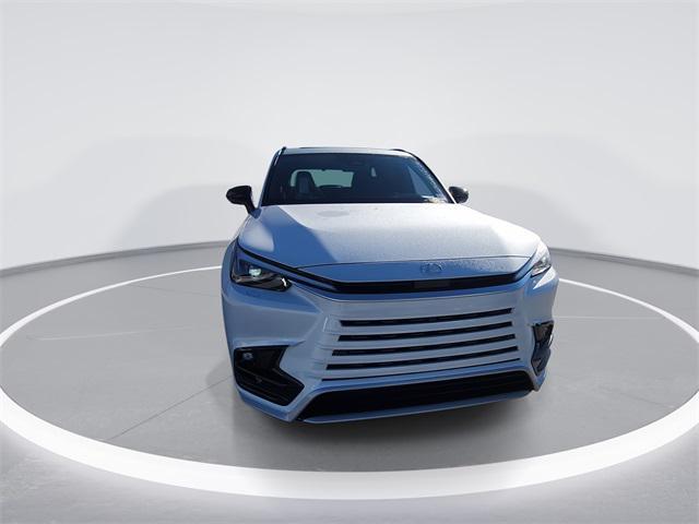 new 2026 Lexus TX 500h car, priced at $78,273