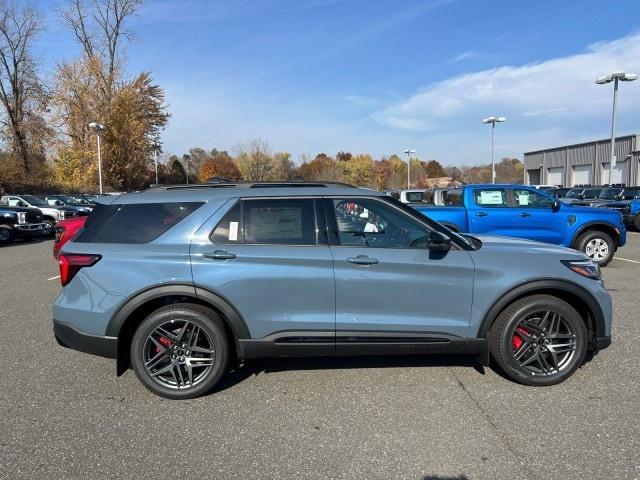 new 2025 Ford Explorer car, priced at $62,645