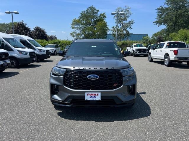 new 2025 Ford Explorer car, priced at $61,915