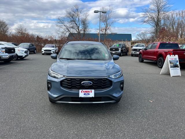 new 2025 Ford Escape car, priced at $37,360