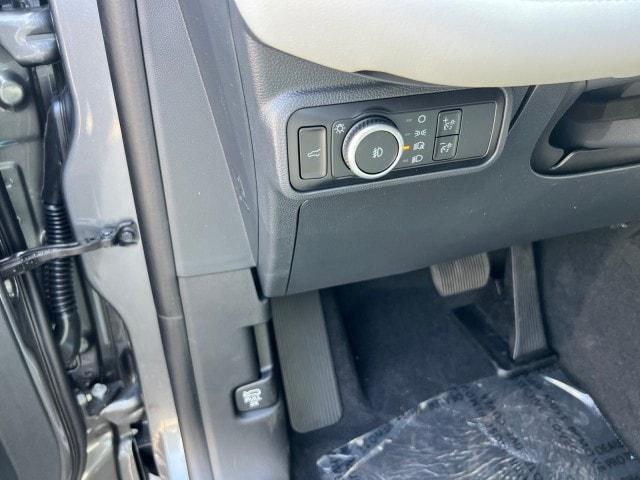 new 2025 Ford Explorer car, priced at $58,300
