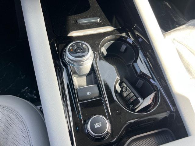 new 2025 Ford Explorer car, priced at $58,300