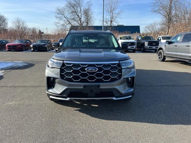 new 2025 Ford Explorer car, priced at $59,965