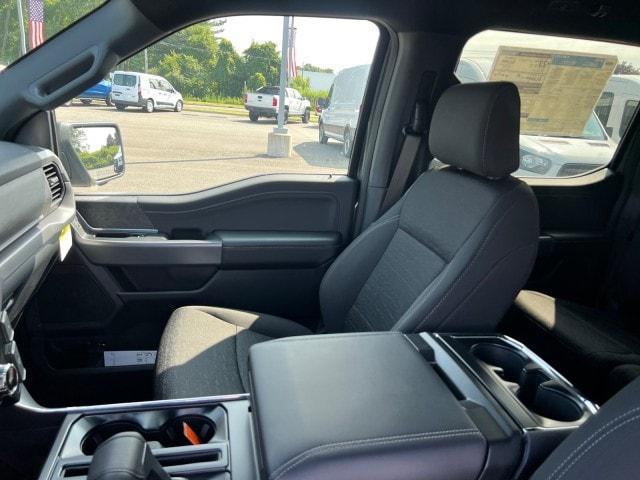 new 2025 Ford F-150 car, priced at $62,160