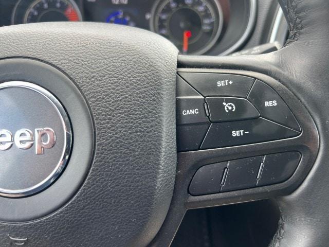 used 2019 Jeep Cherokee car, priced at $21,995