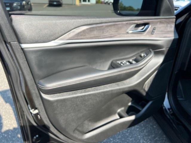 used 2024 Jeep Grand Cherokee L car, priced at $42,995