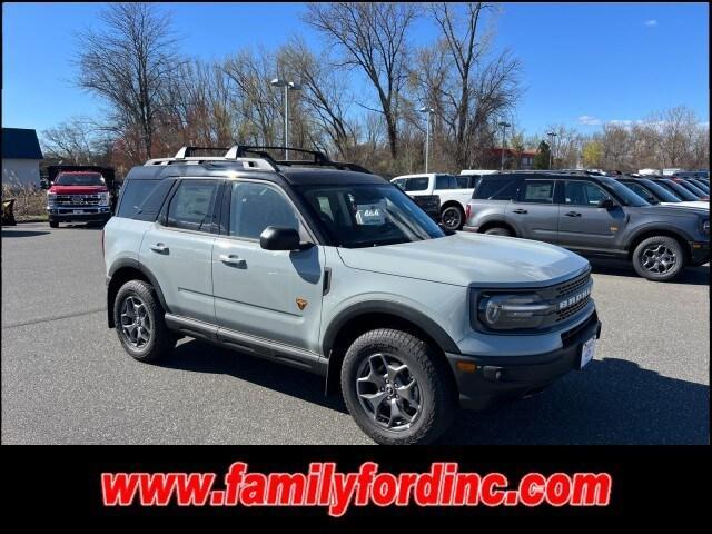 new 2024 Ford Bronco Sport car, priced at $45,418