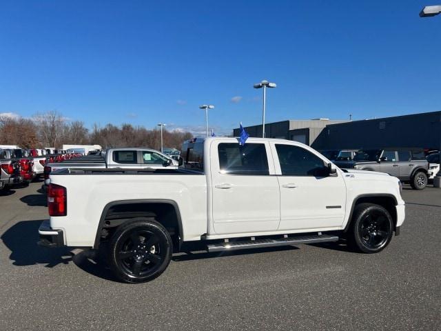 used 2018 GMC Sierra 1500 car, priced at $32,995