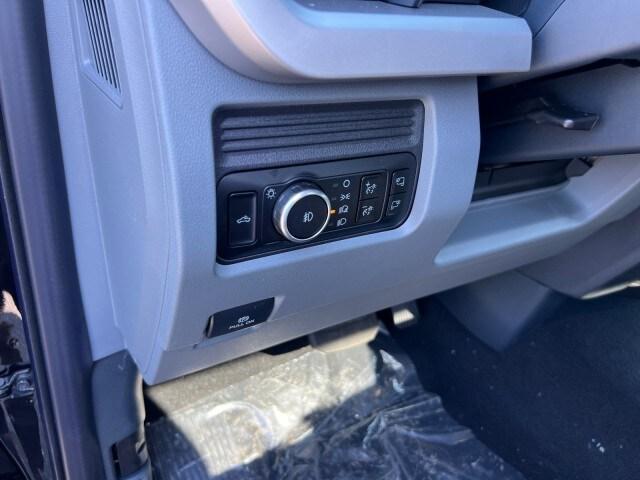 new 2025 Ford F-350 car, priced at $60,030