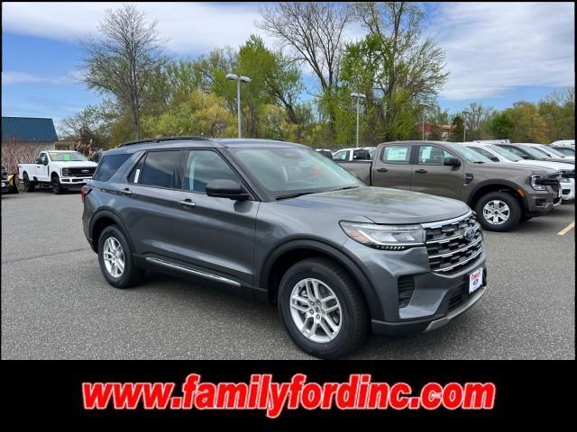 new 2025 Ford Explorer car, priced at $40,738