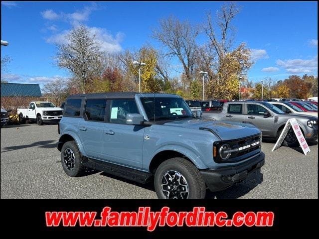 new 2025 Ford Bronco car, priced at $57,900