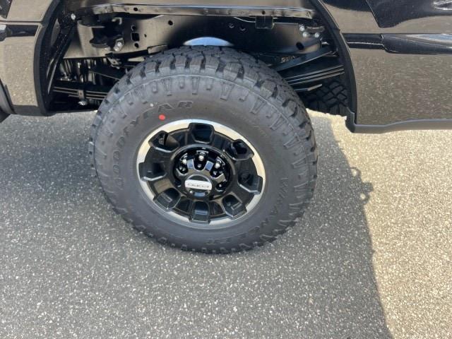 new 2025 Ford F-350 car, priced at $66,210
