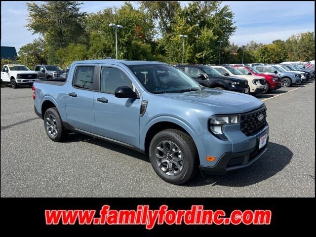 new 2025 Ford Maverick car, priced at $37,015