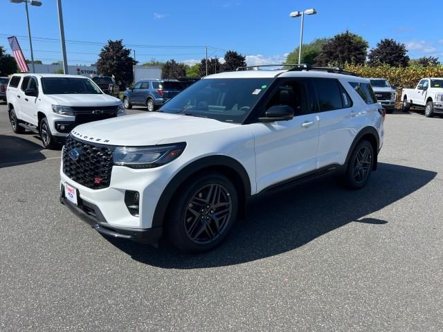 new 2025 Ford Explorer car, priced at $63,645