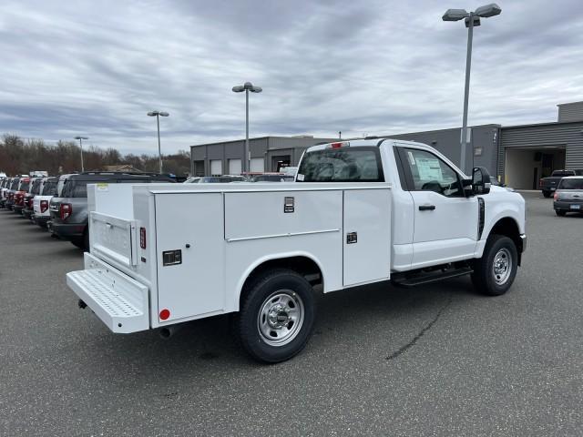 new 2024 Ford F-350 car, priced at $53,060