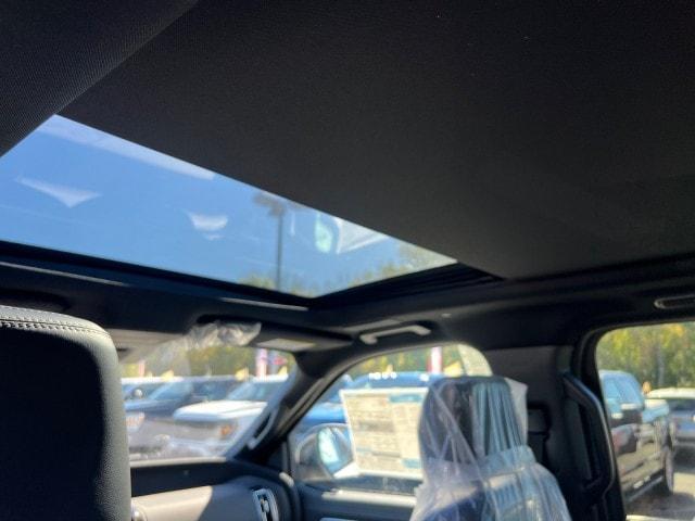 new 2025 Ford Expedition car, priced at $86,650