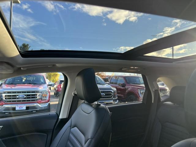 used 2022 Ford Edge car, priced at $28,995