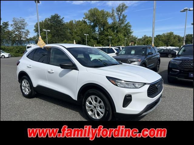 used 2024 Ford Escape car, priced at $26,995