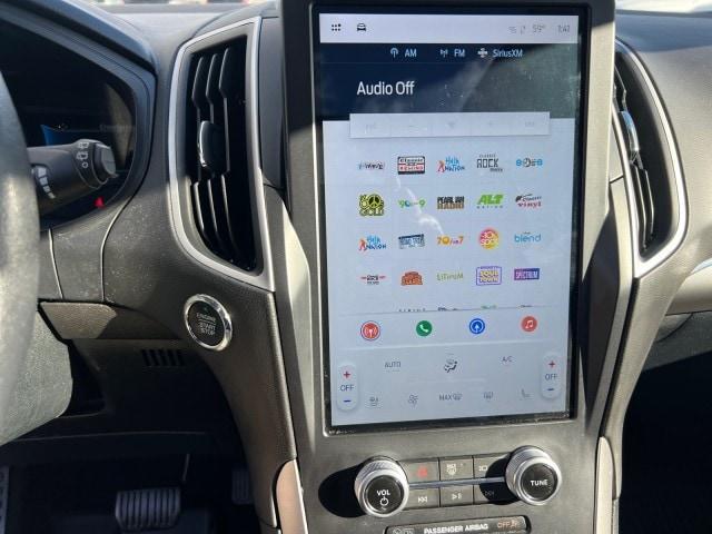 used 2022 Ford Edge car, priced at $29,690