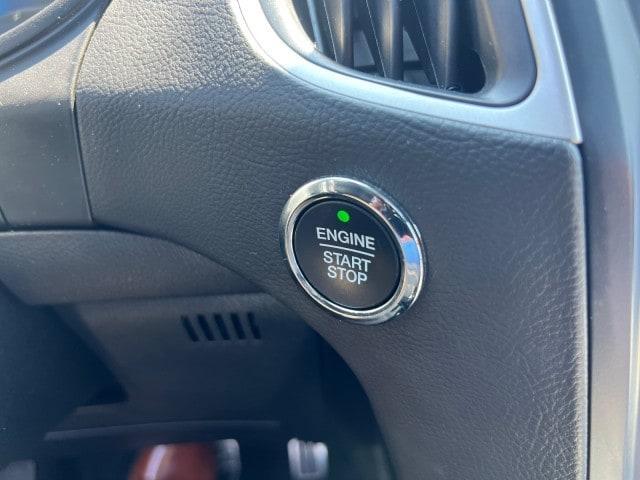 used 2024 Ford Edge car, priced at $37,995