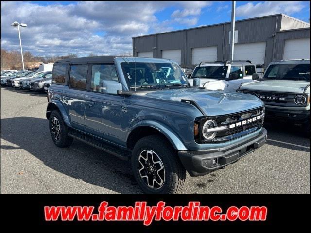 new 2024 Ford Bronco car, priced at $57,425