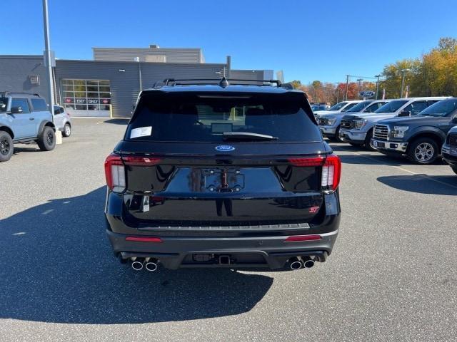 new 2025 Ford Explorer car, priced at $62,165